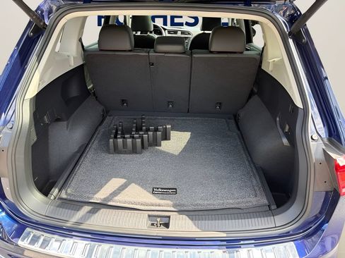 Used 2024 Volkswagen Tiguan Wolfsburg Edition w/ Panoramic Sunroof Package AWD/4WD image 24