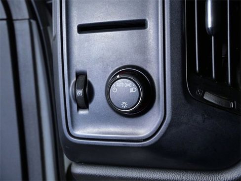 Used 2015 GMC Sierra 1500 Base image 21