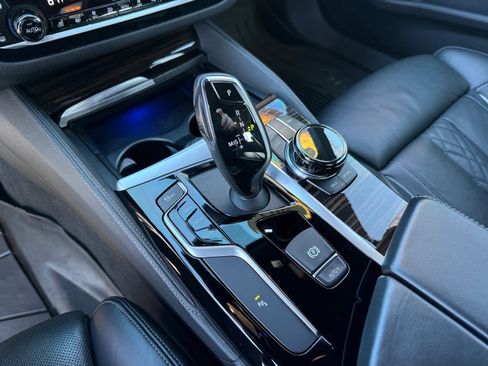 Used 2019 BMW 540i xDrive 540i xDrive w/ M Sport Package image 20