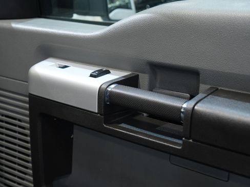 Used 2015 Ford F250 XLT w/ XLT Value Package image 24