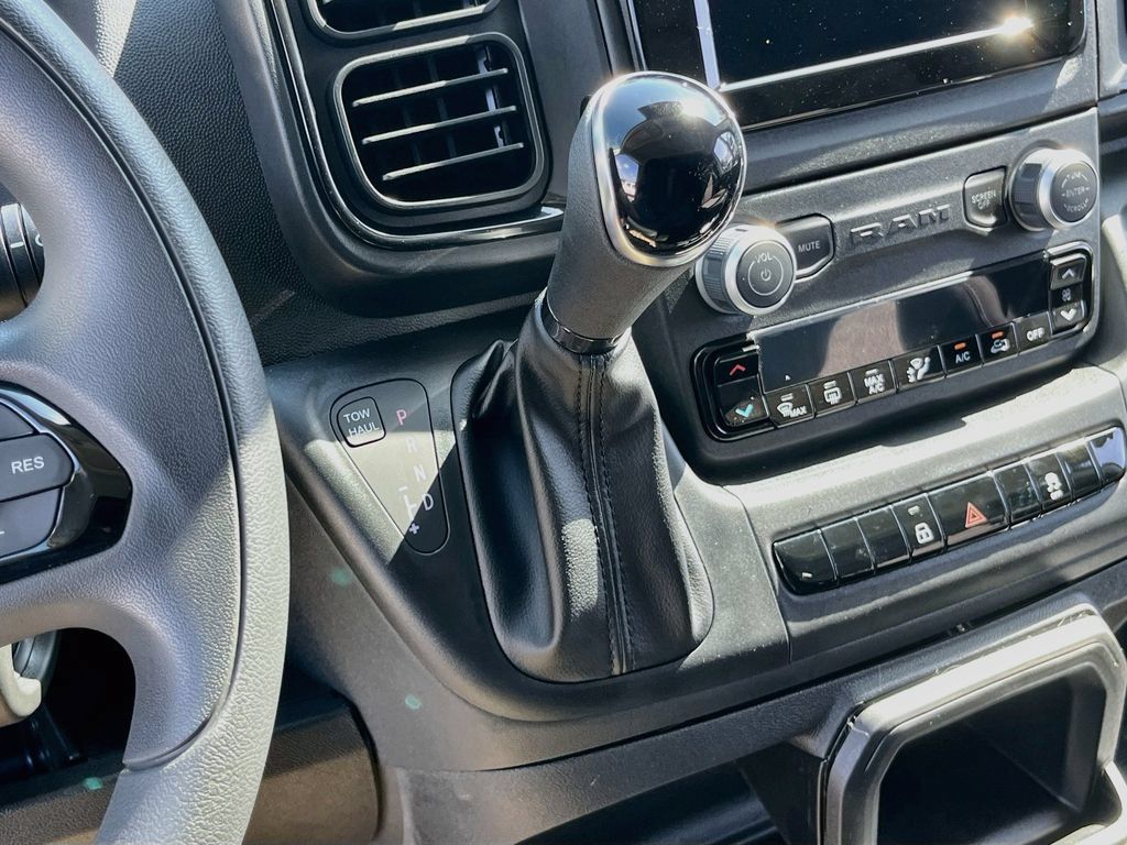 New 2026 RAM ProMaster 2500 w/ Convenience Group FWD image 15