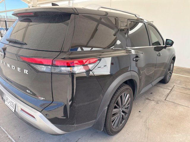 Used 2022 Nissan Pathfinder SL w/ SL Premium Package FWD image 5