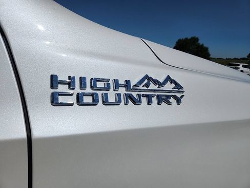 Certified 2024 Chevrolet Tahoe High Country w/ Premium Package AWD/4WD image 60