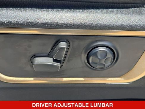 Used 2022 RAM 1500 Limited AWD/4WD image 16