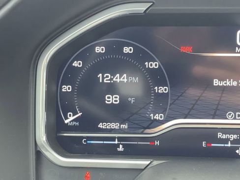 Used 2022 GMC Sierra 1500 AT4X image 12