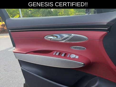 Used 2023 Genesis GV70 2.5T w/ Sport Prestige Package AWD/4WD image 11
