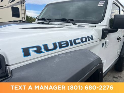 Used 2022 Jeep Wrangler Unlimited Rubicon 4xe w/ Cold Weather Group AWD/4WD image 8