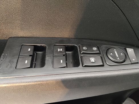 Used 2020 Hyundai Elantra SE w/ Cargo Package (C1) FWD image 27