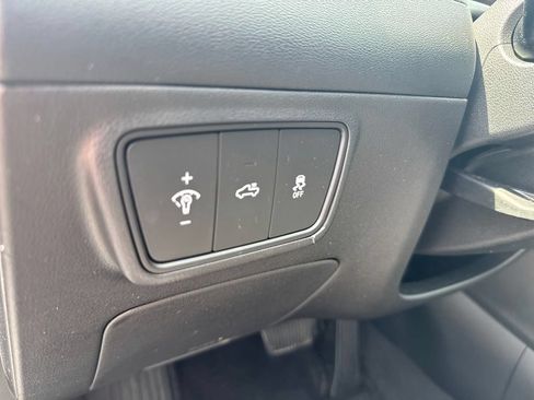 Used 2022 Hyundai Santa Cruz SEL Premium AWD/4WD image 11