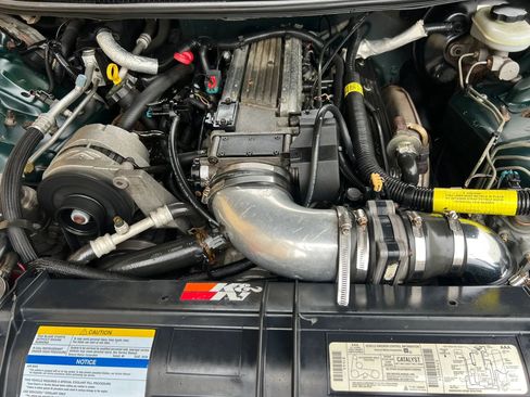 Used 1997 Pontiac Firebird Formula RWD image 29