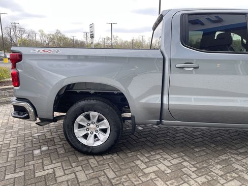 Used 2025 Chevrolet Silverado 1500 LT image 12