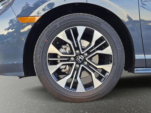 New 2026 Honda Odyssey Elite image 5