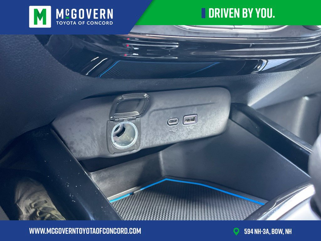 Used 2024 Chevrolet Trax LT w/ Driver Confidence Package FWD image 31