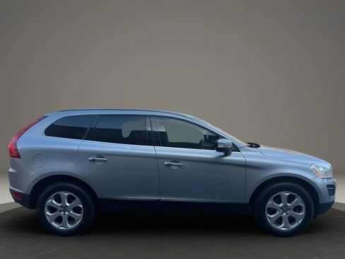 Used 2013 Volvo XC60 3.2 image 3