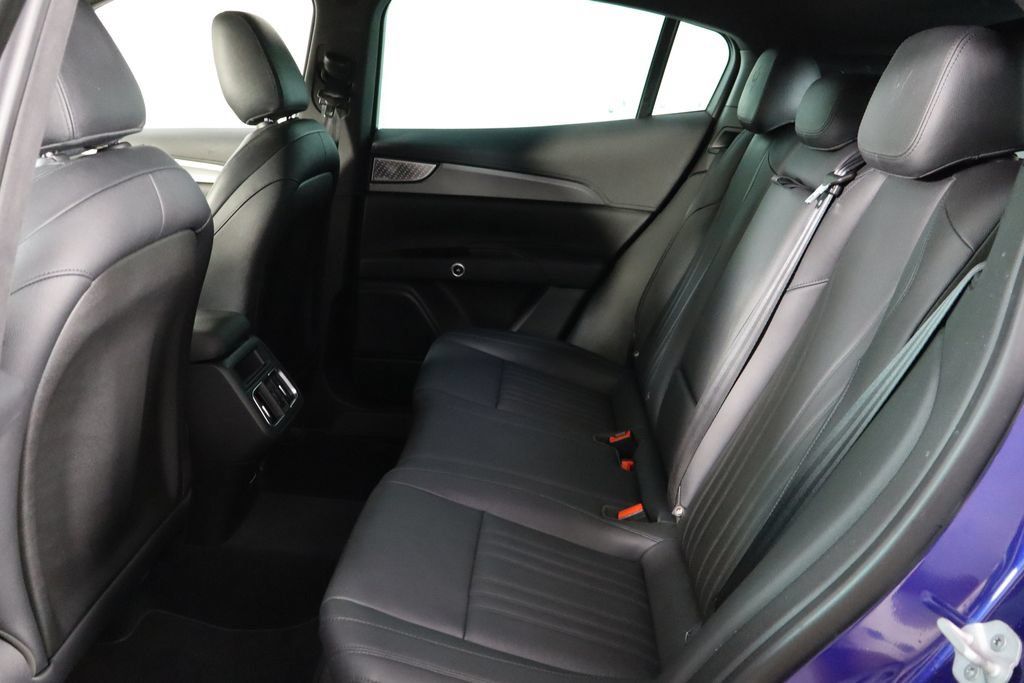 Used 2023 Maserati Grecale GT AWD/4WD image 15