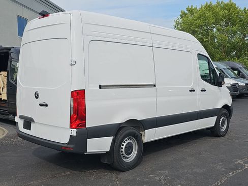New 2026 Mercedes-Benz Sprinter 2500 image 2