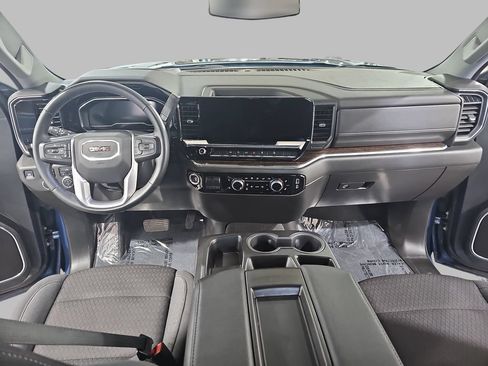 Certified 2024 GMC Sierra 1500 Elevation AWD/4WD image 11