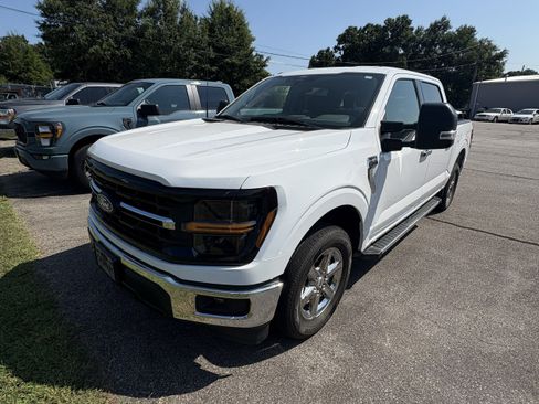 Used 2025 Ford F150 XLT w/ Equipment Group 301A Standard RWD image 1