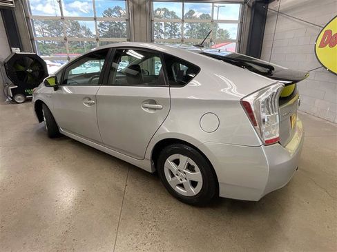 Used 2011 Toyota Prius Four FWD image 3