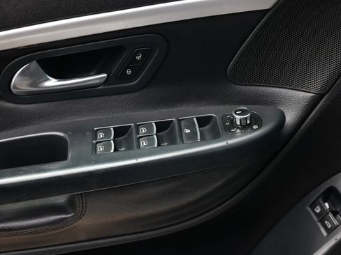 Used 2012 Volkswagen Eos Komfort FWD image 36