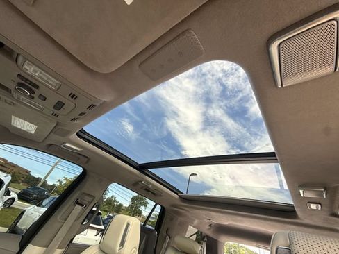 Used 2023 Cadillac Escalade Sport Platinum w/ LPO, ONYX Package AWD/4WD image 21