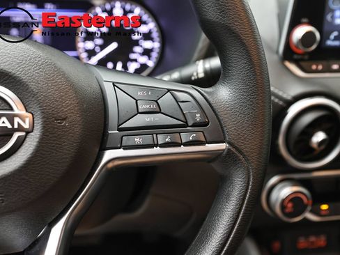 Used 2025 Nissan Sentra SV FWD image 16