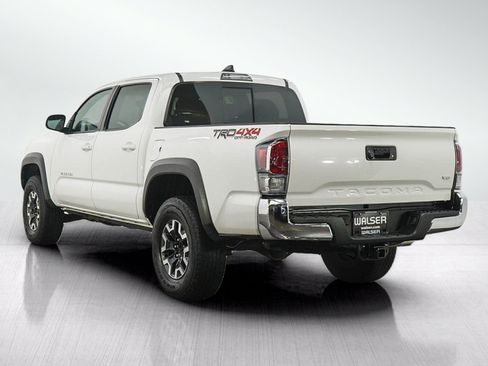 Used 2021 Toyota Tacoma TRD Off-Road AWD/4WD image 3