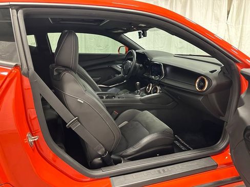 Used 2021 Chevrolet Camaro SS RWD image 45
