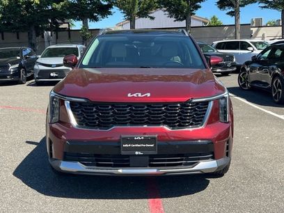 Certified 2025 Kia Sorento S w/ Panoramic Sunroof Package