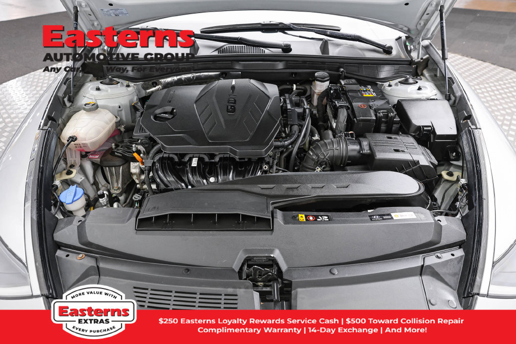 Used 2023 Hyundai Sonata SEL FWD image 8