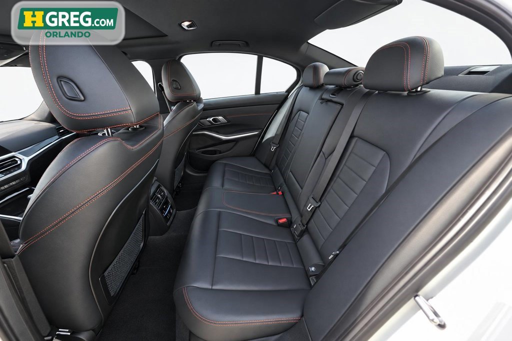 Used 2019 BMW 330i Sedan w/ Premium Package RWD image 12
