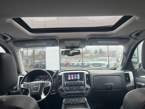 Used 2018 GMC Sierra 1500 SLT w/ SLT Premium Package image 10