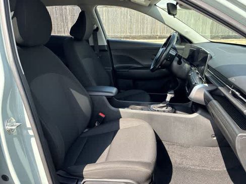 Used 2024 Hyundai Kona SEL FWD image 22