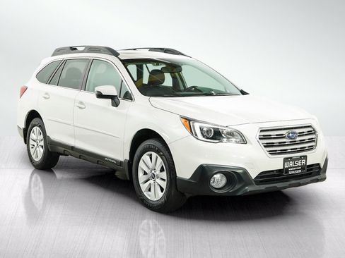 Used 2015 Subaru Outback 2.5i Premium AWD/4WD image 7