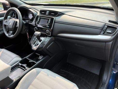 Used 2018 Honda CR-V LX image 31