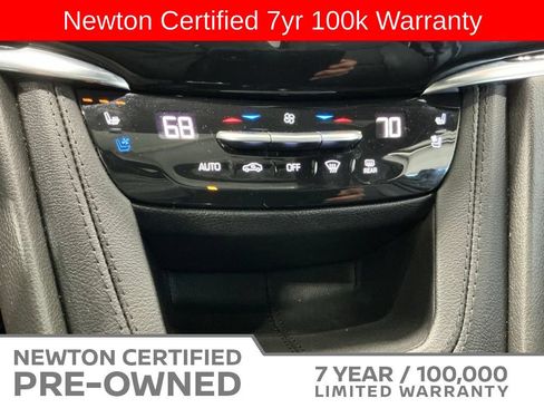 Used 2023 Cadillac XT6 Sport w/ Technology Package AWD/4WD image 39