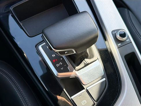 Used 2025 Audi A5 2.0T Premium Plus image 29