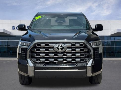 Used 2024 Toyota Tundra Platinum AWD/4WD image 39