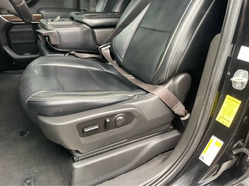 Used 2020 GMC Sierra 1500 SLE w/ SLE Value Package AWD/4WD image 13
