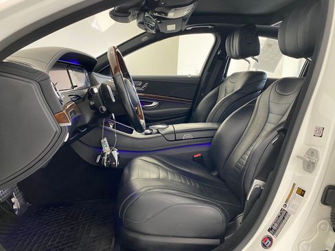 Used 2016 Mercedes-Benz S 550 4MATIC Sedan image 4
