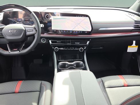 New 2026 Chevrolet Traverse RS image 13