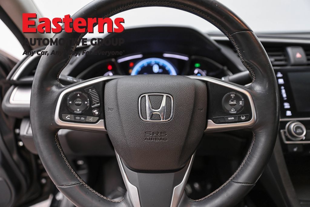 Used 2017 Honda Civic Touring image 12