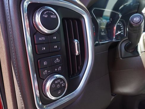 Used 2022 GMC Sierra 3500 Denali AWD/4WD image 19