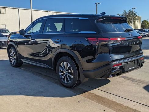 Used 2023 INFINITI QX60 Pure w/ Cargo Package image 8