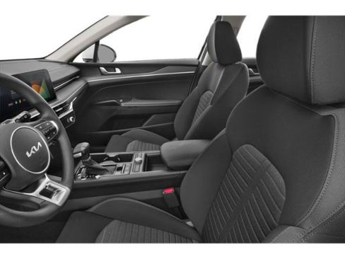 Used 2025 Kia K5 LXS FWD image 11