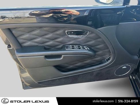 Used 2017 Bentley Mulsanne RWD image 17