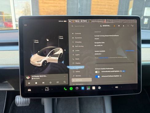 Used 2021 Tesla Model 3 Long Range AWD/4WD image 44