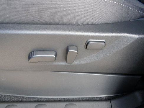 New 2026 Nissan Frontier SV w/ Tow Package AWD/4WD image 19