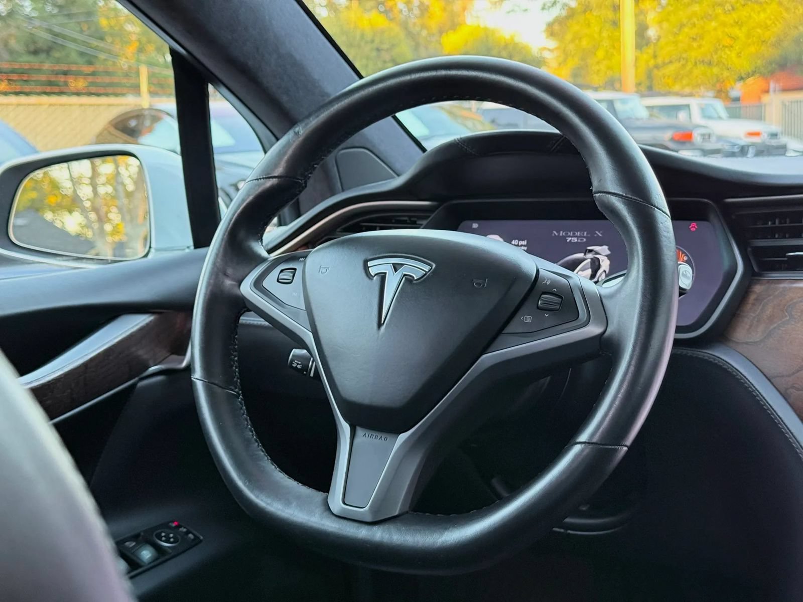 Used 2018 Tesla Model X 75D AWD/4WD image 15