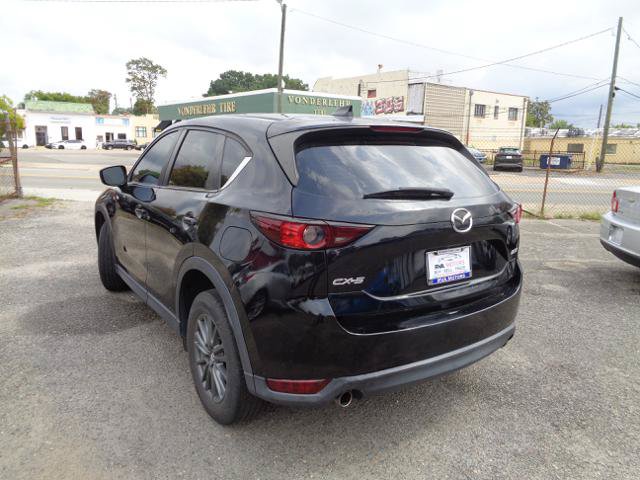 Used 2017 MAZDA CX-5 Sport FWD image 5
